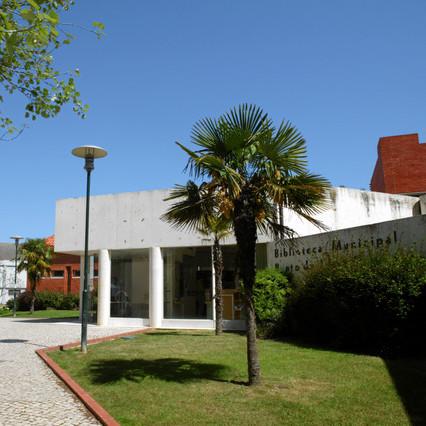 Biblioteca Municipal Bento de Jesus Caraça, Moita