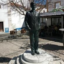 Estátua de Bento de Jesus Caraça, Vila Viçosa